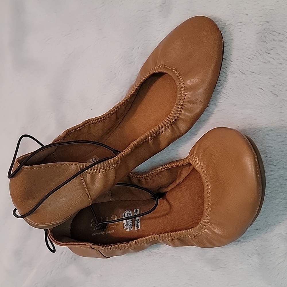 a.n.a Tan Flats